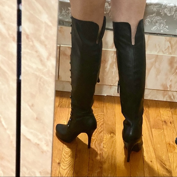 Over The Knee Leather Boots 👢👢 - Picture 5 of 8